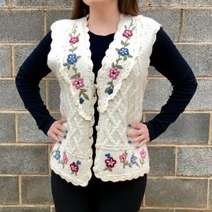 Vintage Hand Knit Flowery Cream Vest Bobbie‎ Brooks